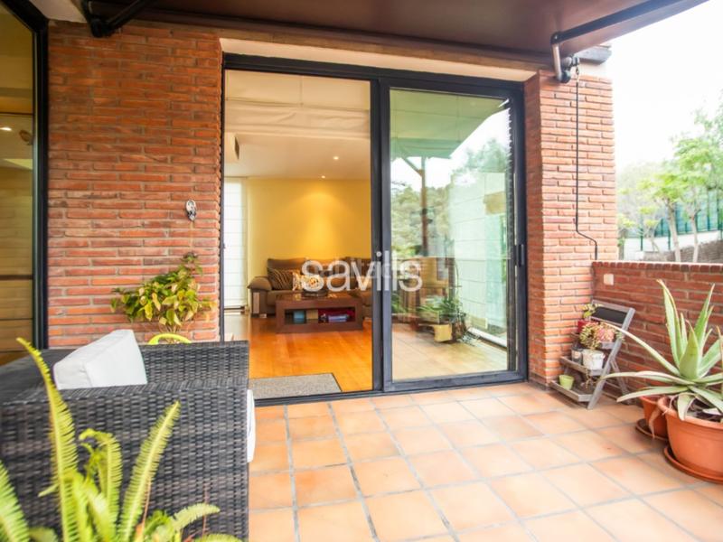 Foto 9b784118-ebdd-4f2e-883f-8bdb17658ff1. Haus mit parking in La Miranda-Can Candeler Sant Just Desvern