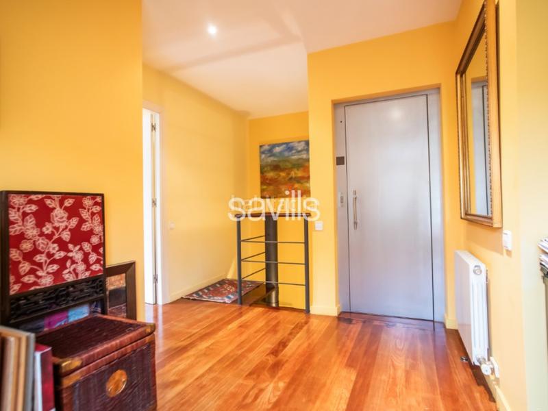 Foto b4913acb-a209-4bc1-82c3-e653a3e84f0e. Haus mit parking in La Miranda-Can Candeler Sant Just Desvern