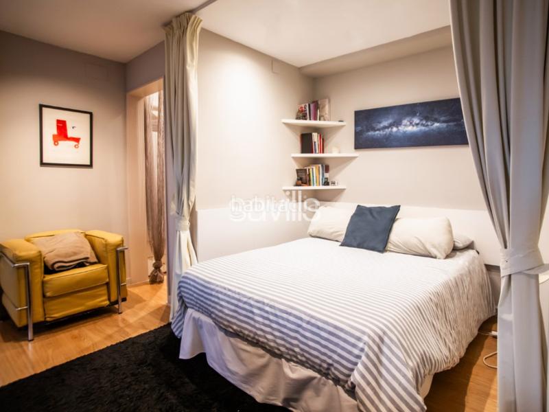 Foto d9df6536-a2f4-43e8-ba69-f6f42d325725. Haus mit parking in La Miranda-Can Candeler Sant Just Desvern