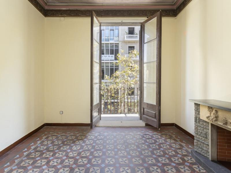 Foto 9ac5c716-8b4d-4798-9b41-2f6ab82cee70. Apartament a Dreta de l´Eixample Barcelona
