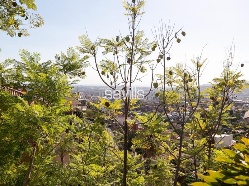 Foto 018f52b5-ae51-4572-b6e8-06c1f4fb9886. House with parking in La Miranda Esplugues de Llobregat