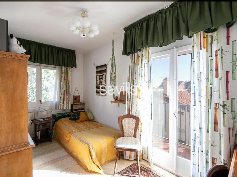 Foto 3759bd5d-a324-486f-965d-06803cfdee63. House with parking in La Miranda Esplugues de Llobregat