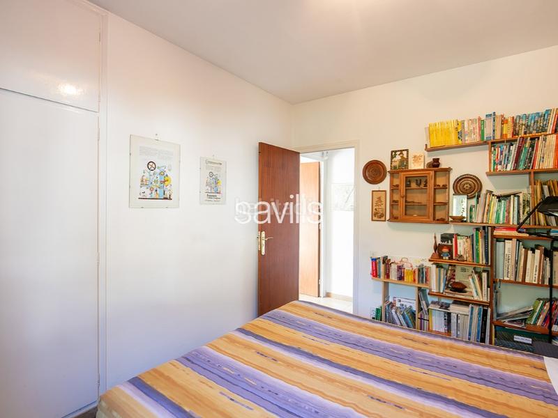 Foto 4f70dba7-bc30-4e7d-a7d8-2613b8537207. House with parking in La Miranda Esplugues de Llobregat