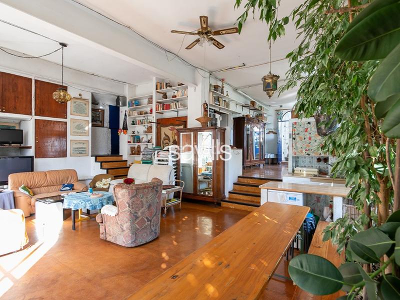 Foto d39b7f29-7c12-42ed-9450-f15e543f9d53. House with parking in La Miranda Esplugues de Llobregat