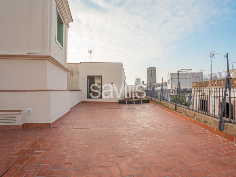 Foto f61aabc7-0d25-4f41-b40b-f0a601ca8ac9. Miete appartement in Gòtic Barcelona