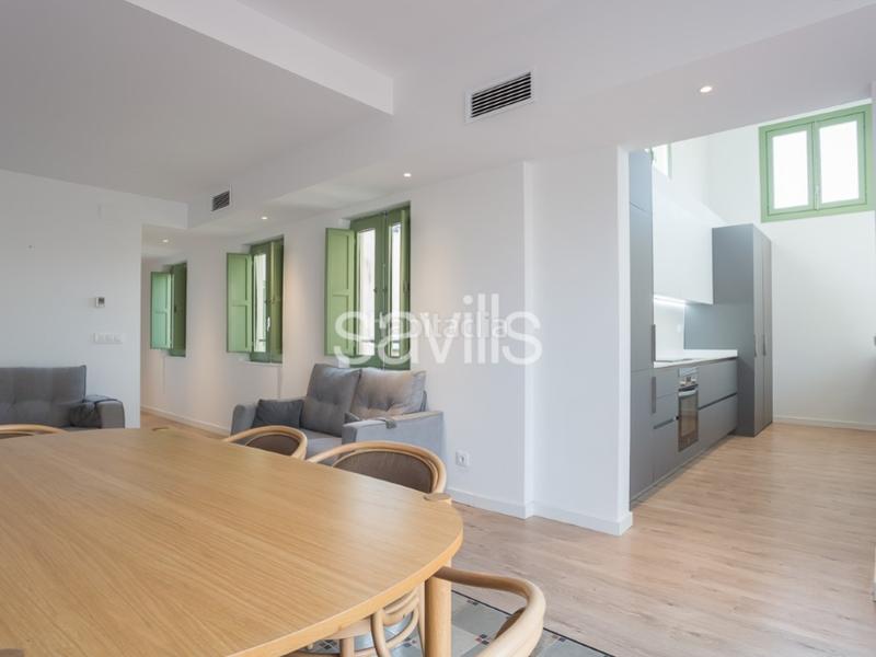 Foto 15681b79-d6f7-49a4-b4f4-2b252a0e4f4b. Rent apartment in Gòtic Barcelona