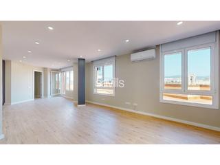 Appartement dans El Poble Sec - Parc de Montjuc. Atico a la venta avenida paralel