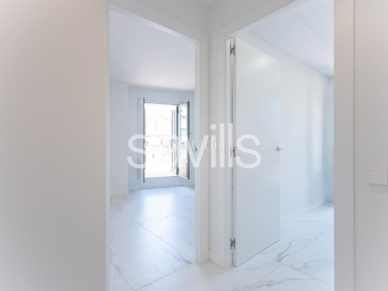 Foto 8cf08a70-1e40-4151-900a-b921436a3de8. Attico in Dreta de l´Eixample Barcelona