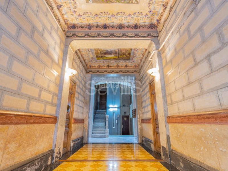 Foto 01b70f7c-4f41-4fee-9627-5a9441d09846. Apartamento piso en venta en Sant Antoni en Sant Antoni Barcelona