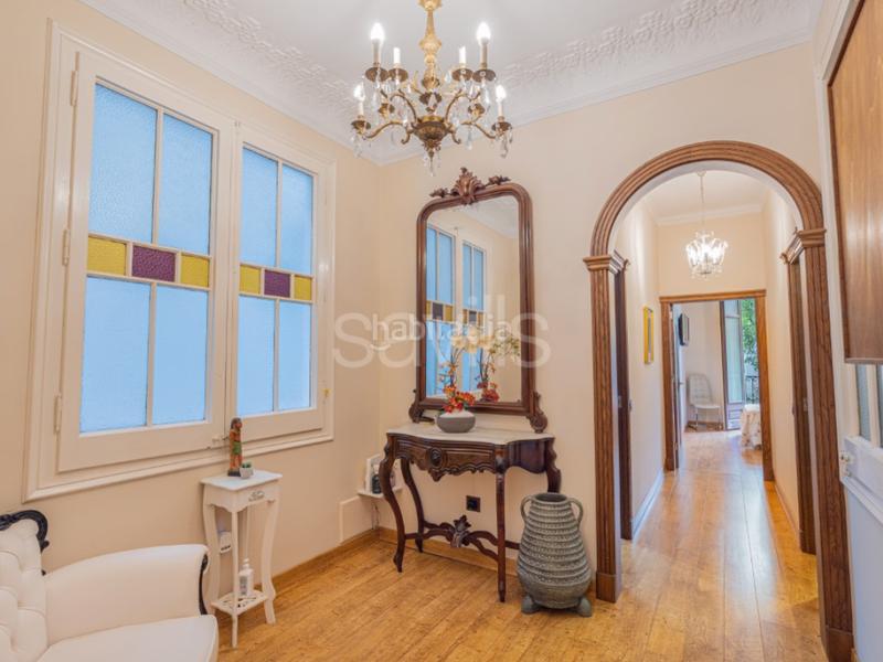 Foto 48c6be7b-cd63-48c8-bbd8-824a3199dc85. Apartamento piso en venta en Sant Antoni en Sant Antoni Barcelona