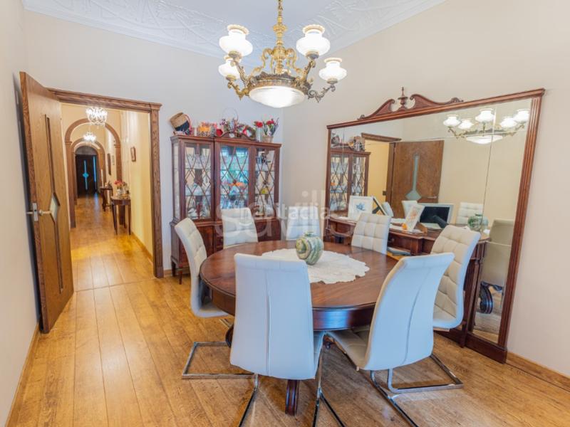 Foto 5ff5577e-2e7a-4112-bad7-e493b1621516. Apartamento piso en venta en Sant Antoni en Sant Antoni Barcelona
