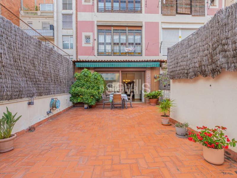 Foto 7fc29af9-3b00-45e2-a425-5ec26aa0aa28. Apartamento piso en venta en Sant Antoni en Sant Antoni Barcelona