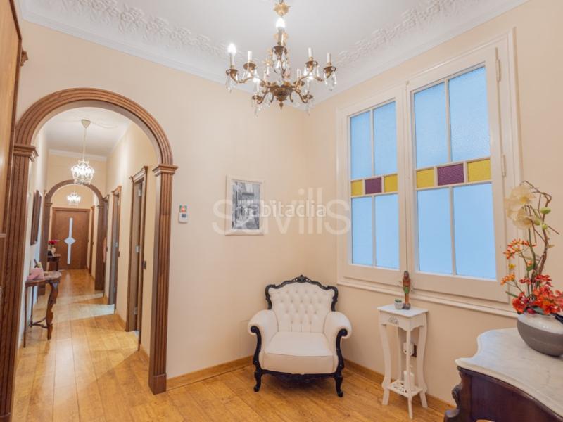 Foto 8fb5e41f-2f6e-4e3f-a4c8-3ca2dd335301. Apartamento piso en venta en Sant Antoni en Sant Antoni Barcelona