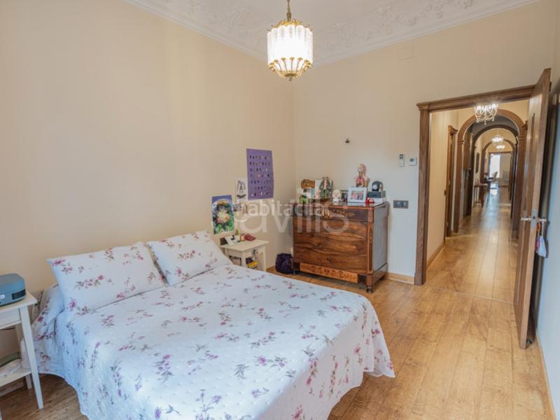 Foto e36adb9c-1138-4f2c-9f6d-0ded419e0f55. Apartamento piso en venta en Sant Antoni en Sant Antoni Barcelona