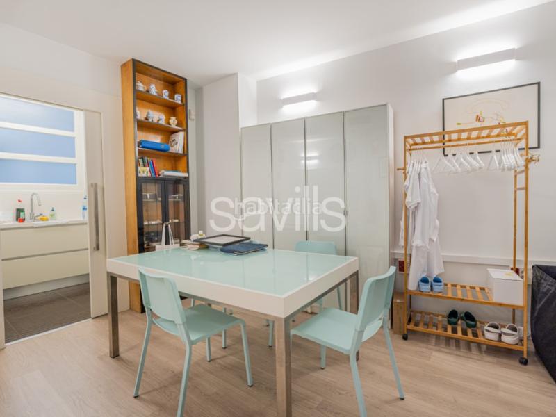 Foto 702a765b-56ca-4574-bf3e-e6843baf4524. Apartamento piso en avenida diagonal junto a rambla cataluña en Barcelona