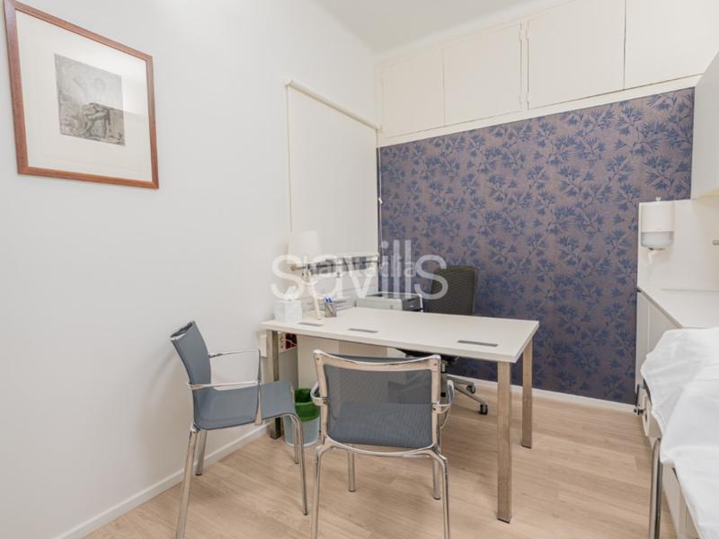 Foto 85a474dc-c6f8-45cf-a509-3a6cd3f64de9. Apartamento piso en avenida diagonal junto a rambla cataluña en Barcelona