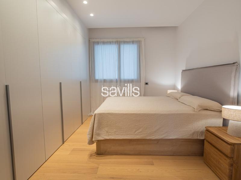 Foto 0b0e7734-3ccc-44f5-8ba1-859b35947fde. Location appartement avec parking dans Dreta de l´Eixample Barcelona