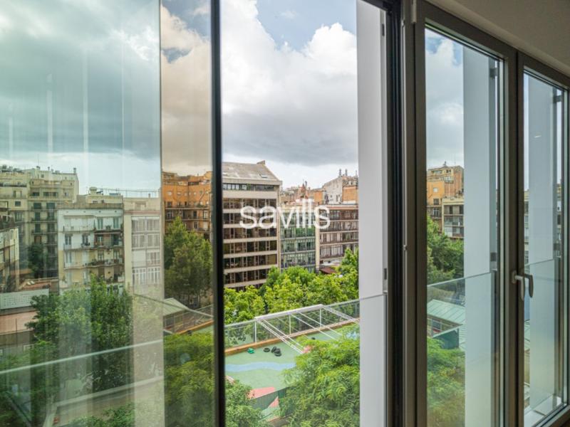 Foto 1b3699e9-785b-41b1-9413-150ad0f77026. Location appartement avec parking dans Dreta de l´Eixample Barcelona
