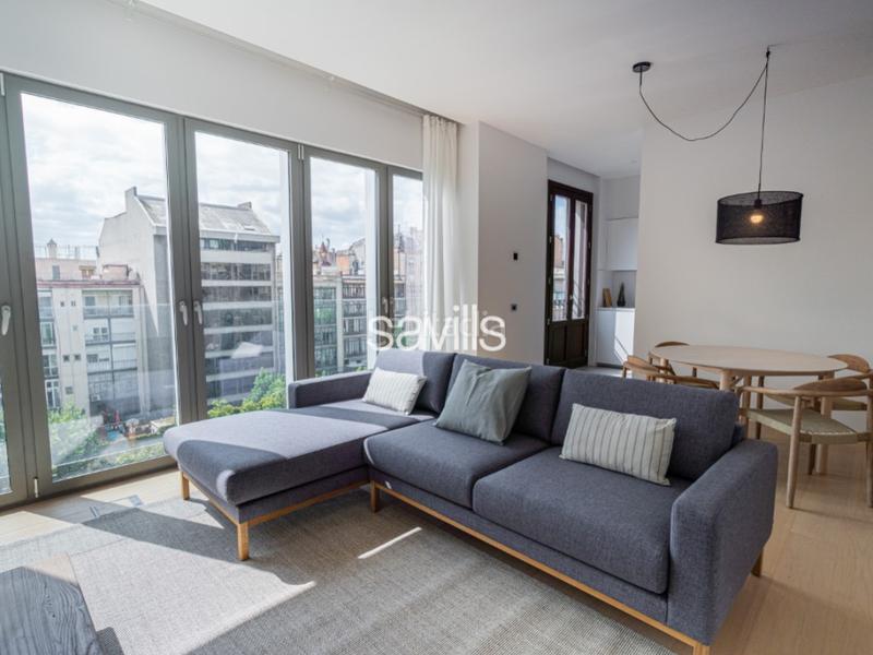 Foto 2feef591-f64a-4683-969e-87e3c5e3c270. Miete appartement mit parking in Dreta de l´Eixample Barcelona