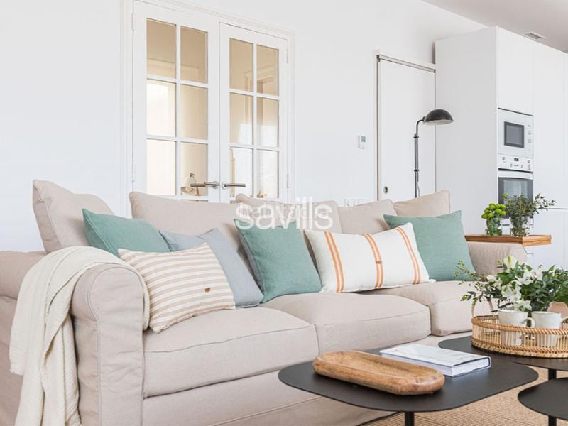 Foto 009ffae2-ce69-48d9-832a-19d1ef14e594. Alquiler apartamento piso exterior reformado y amueblado en gracia en Barcelona
