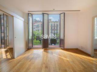 Apartament a L´Antiga Esquerra de l´Eixample. Piso reformado a la venta calle aibau