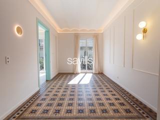 Apartament  N/a. Piso reformado junto a enrique granados