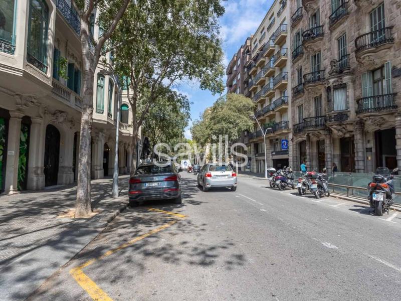 Foto 10ff5a8e-c909-4450-b42a-86d35248c1bb. Apartamento piso a la venta calle entenza en Sant Antoni Barcelona