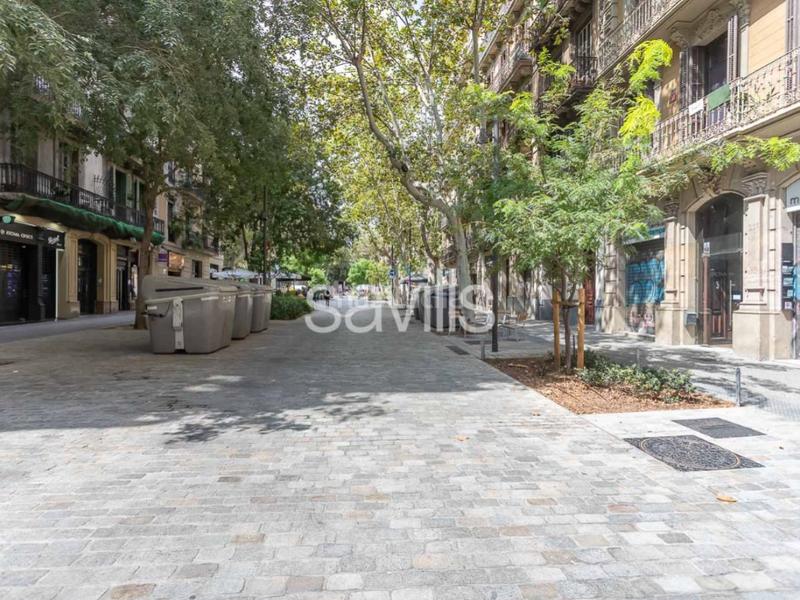 Foto 5fce9696-3282-4865-b487-47d186b8899b. Apartamento piso a la venta calle entenza en Sant Antoni Barcelona