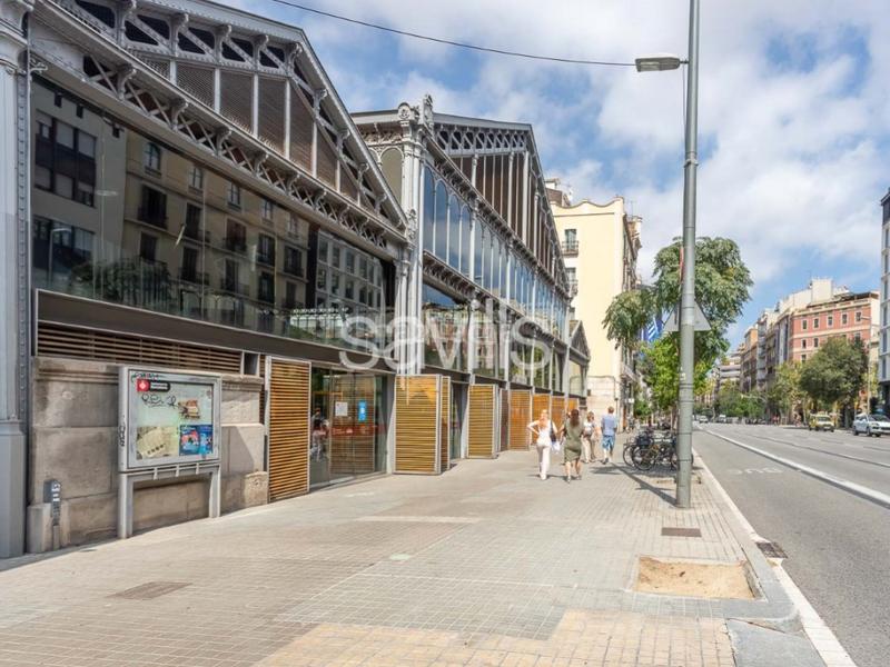 Foto cb6136d8-6850-4c4e-aed5-be4fe4606cef. Apartamento piso a la venta calle entenza en Sant Antoni Barcelona