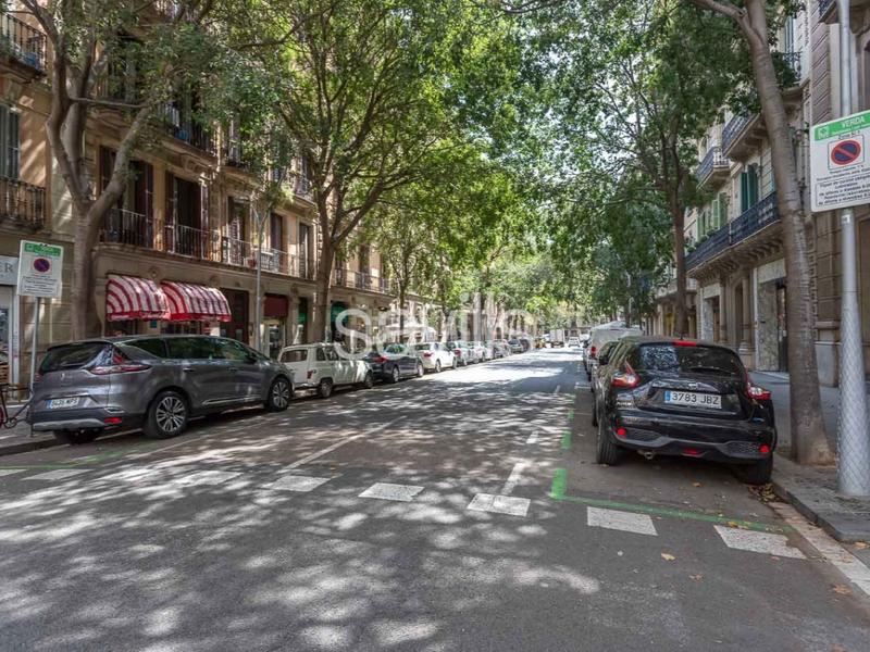 Foto e043435b-5d0f-4a5c-9849-ac4c32ca3e41. Apartamento piso a la venta calle entenza en Sant Antoni Barcelona