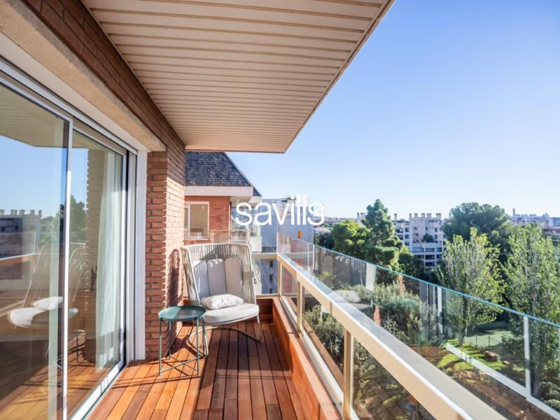 Foto 61e7a6bb-f7b5-4221-88f3-a2a8ae684677. Apartament amb aparcament piscina a Pedralbes Barcelona