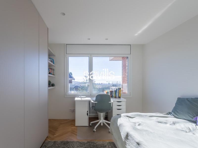 Foto 6777d4ec-7f43-451e-8870-a74d02184493. Apartament amb aparcament piscina a Pedralbes Barcelona