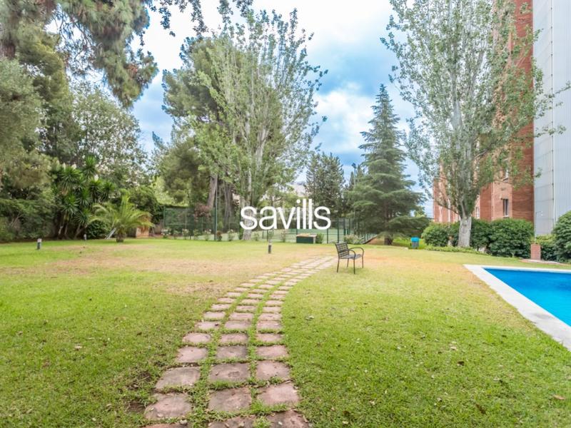 Foto 70c1ddb3-e134-4a26-b1b0-4a2fb8688f3e. Apartament amb aparcament piscina a Pedralbes Barcelona