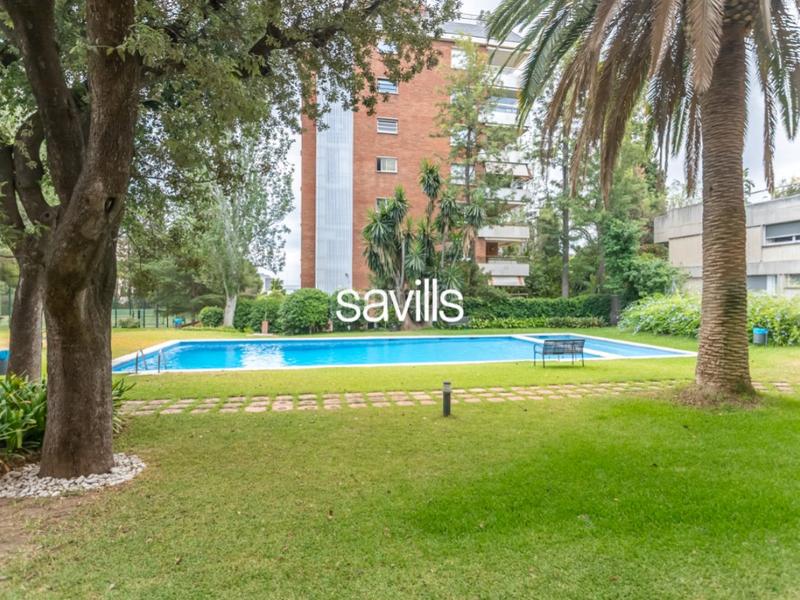Foto 7d2e01a6-8975-41e8-b443-e42efa77c27b. Apartament amb aparcament piscina a Pedralbes Barcelona