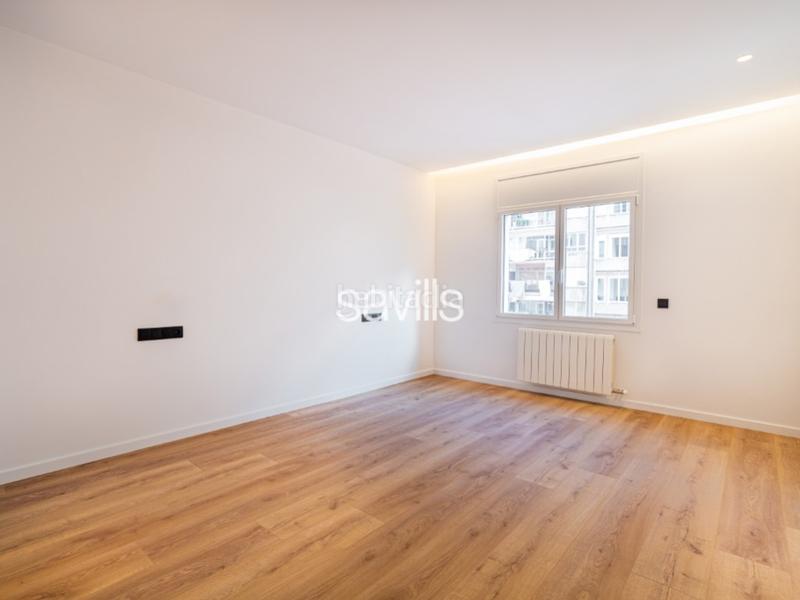 Foto aa0dd67b-94c6-46e9-8caa-f5f77e0b68bc. Apartment in Barri de les Corts Barcelona
