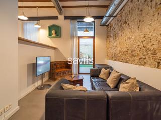 Appartement à Raval. Loft con terraza y piscina a pasos del mar