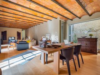 Maison à Tiana. Casa con encanto en tiana