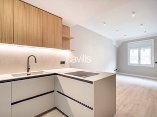 Apartment in Sant Gervasi - Bonanova. Piso reformado a estrenar junto al mercat de sant gervasi