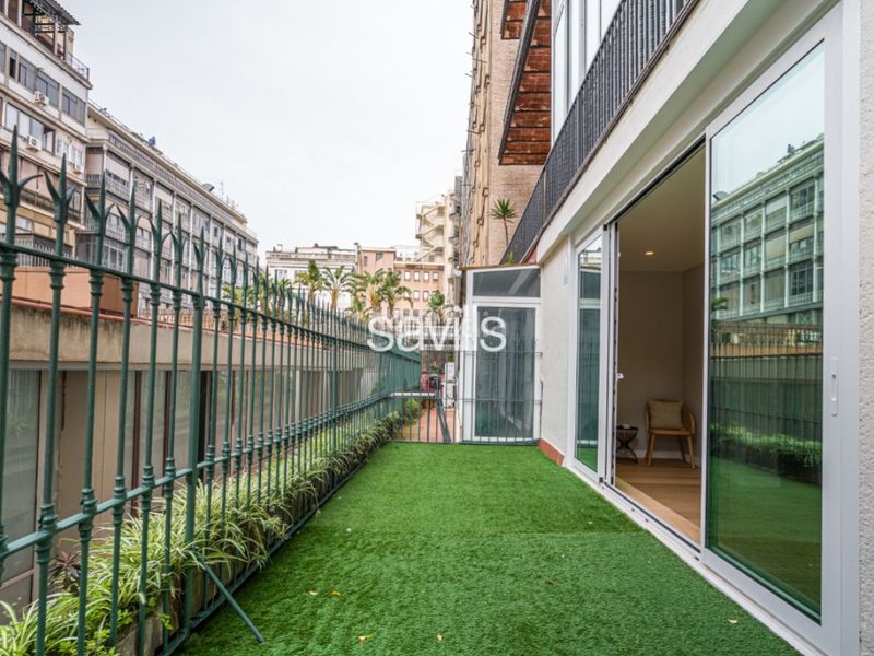 Foto 4f3efa4c-7621-49fb-a328-94cadecf4777. Apartament a Dreta de l´Eixample Barcelona