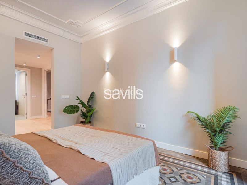 Foto f9f092a8-804e-4488-b42e-0e092db57567. Apartament a Dreta de l´Eixample Barcelona