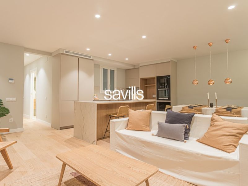 Foto fd79af5f-3eff-4c80-93f0-343bb1a4cd04. Apartament a Dreta de l´Eixample Barcelona