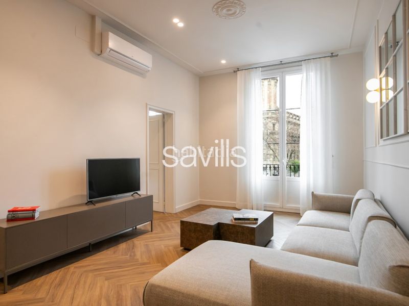 Foto f182fa0e-cafb-4a50-8851-8e344aec7480. Apartament a St. Pere - Sta. Caterina - El Born Barcelona