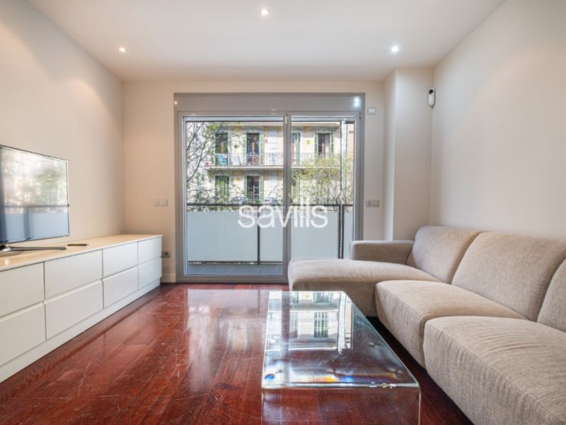 Foto 8e4ca3a9-c05f-4d4c-b1a3-61dbe271db7e. Apartament amb aparcament a L´Antiga Esquerra de l´Eixample Barcelona