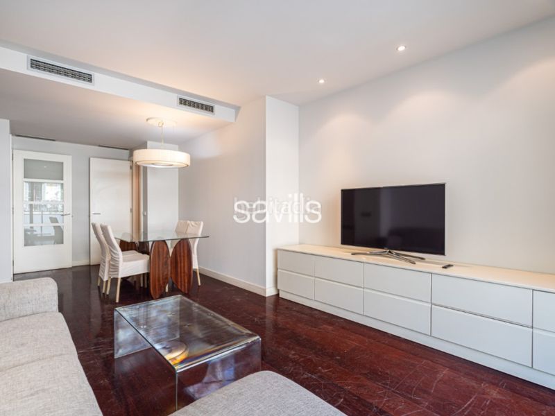Foto fc7dd94d-3974-4878-ab8b-93b7c3fe1a0c. Apartament amb aparcament a L´Antiga Esquerra de l´Eixample Barcelona