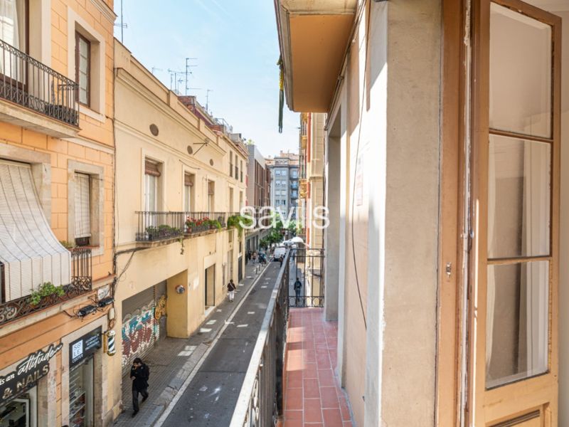 Foto 69e660a9-65c1-451d-a52a-1e27fec83686. Apartament a Vila de Gràcia Barcelona