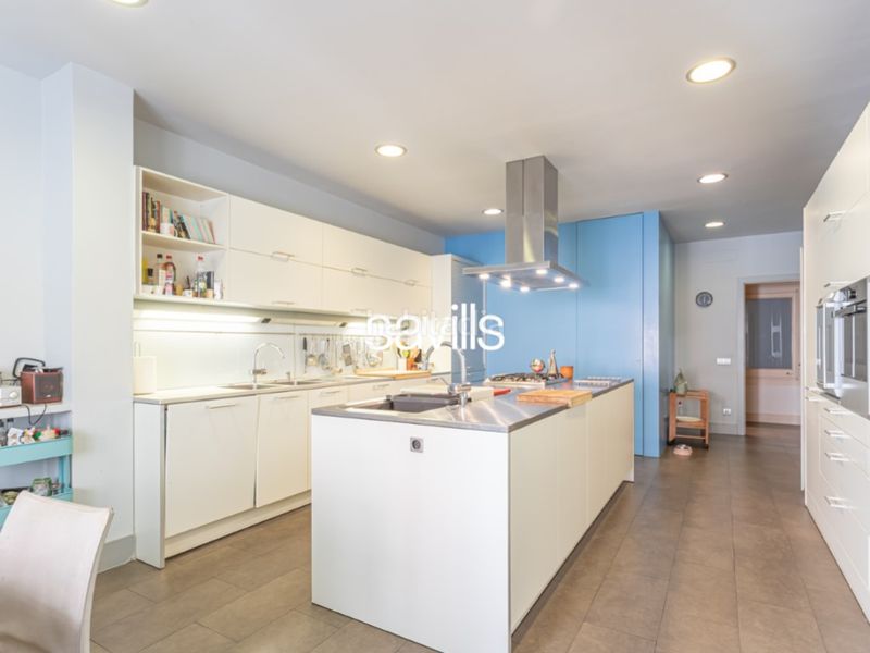 Foto 6d5cf781-624b-4a19-bd01-3e56aeb8c622. Apartament amb aparcament a Sant Gervasi - Galvany Barcelona