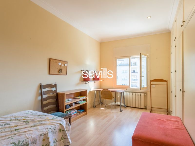 Foto 98782733-9d6e-429c-9469-b7f45bddbd54. Apartament amb aparcament a Sant Gervasi - Galvany Barcelona