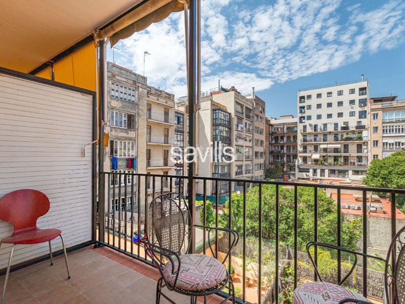 Foto 3e88359d-164b-49da-a51d-232abbf6d34f. Apartament amb aparcament a L´Antiga Esquerra de l´Eixample Barcelona