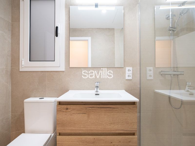 Foto 228adeb8-ed5f-4884-890a-a8284fd3e3f8. Apartament a Sagrada Família Barcelona