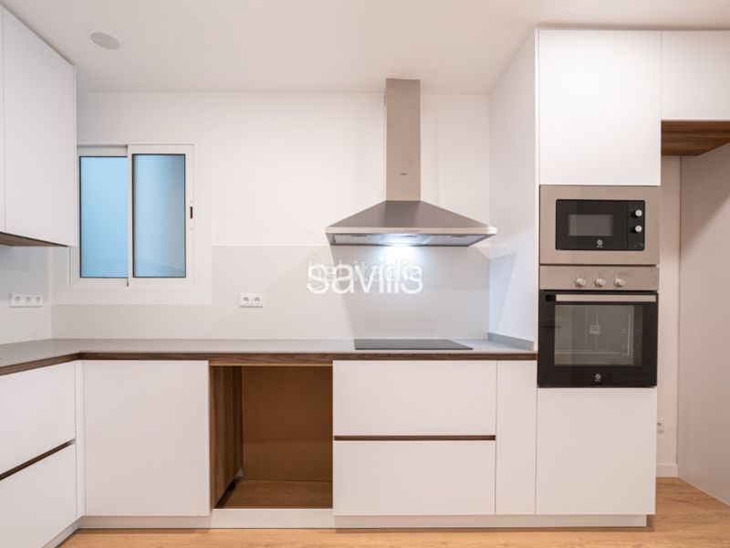 Foto 3e999d1d-00e4-422f-9dfd-595369ab0071. Apartament a Sagrada Família Barcelona